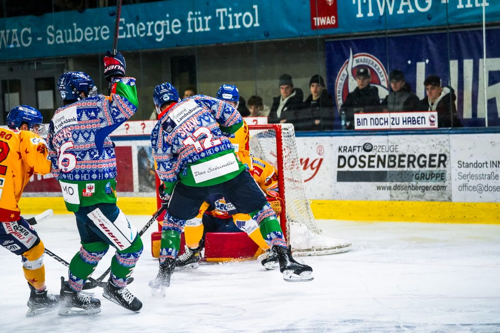 PH-HCINNSBRUCK-Action-Photo.jpeg
