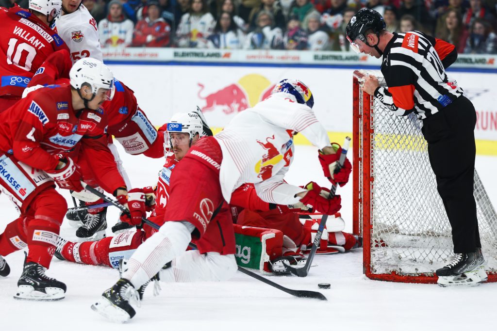 SALZBURG,AUSTRIA,02.APR.23 - ICE HOCKEY - ICE Hockey League, play off semifinal, EC Red Bull Salzburg vs Klagenfurter AC. Image shows Troy Bourke (EC RBS). Keywords: goal. Photo: GEPA pictures/ David Geieregger - For editorial use only. Image is free of charge.