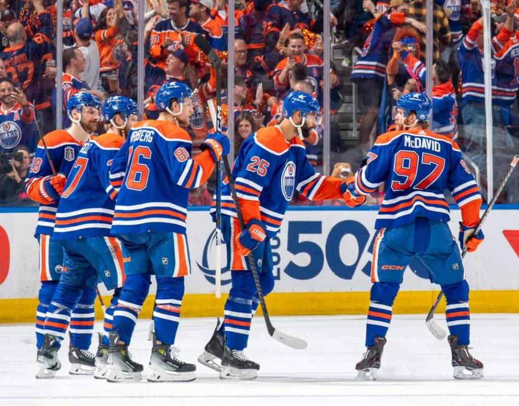 EDMONTON, CANADA - JUNE 15: Darnell Nurse #25 of the Edmonton Oilers celebrates his second-period goal against the Florida Panthers with his teammates in Game Four of the 2024 Stanley Cup Final at Rogers Place on June 15, 2024, in Edmonton, Alberta, Canada. (Photo by Andy Devlin/NHLI via Getty Images)