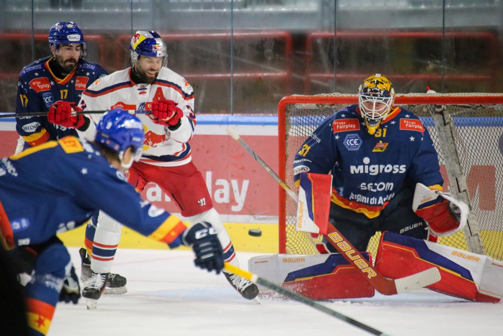 PH-ASIAGOHOCKEY-Gameplay (2)