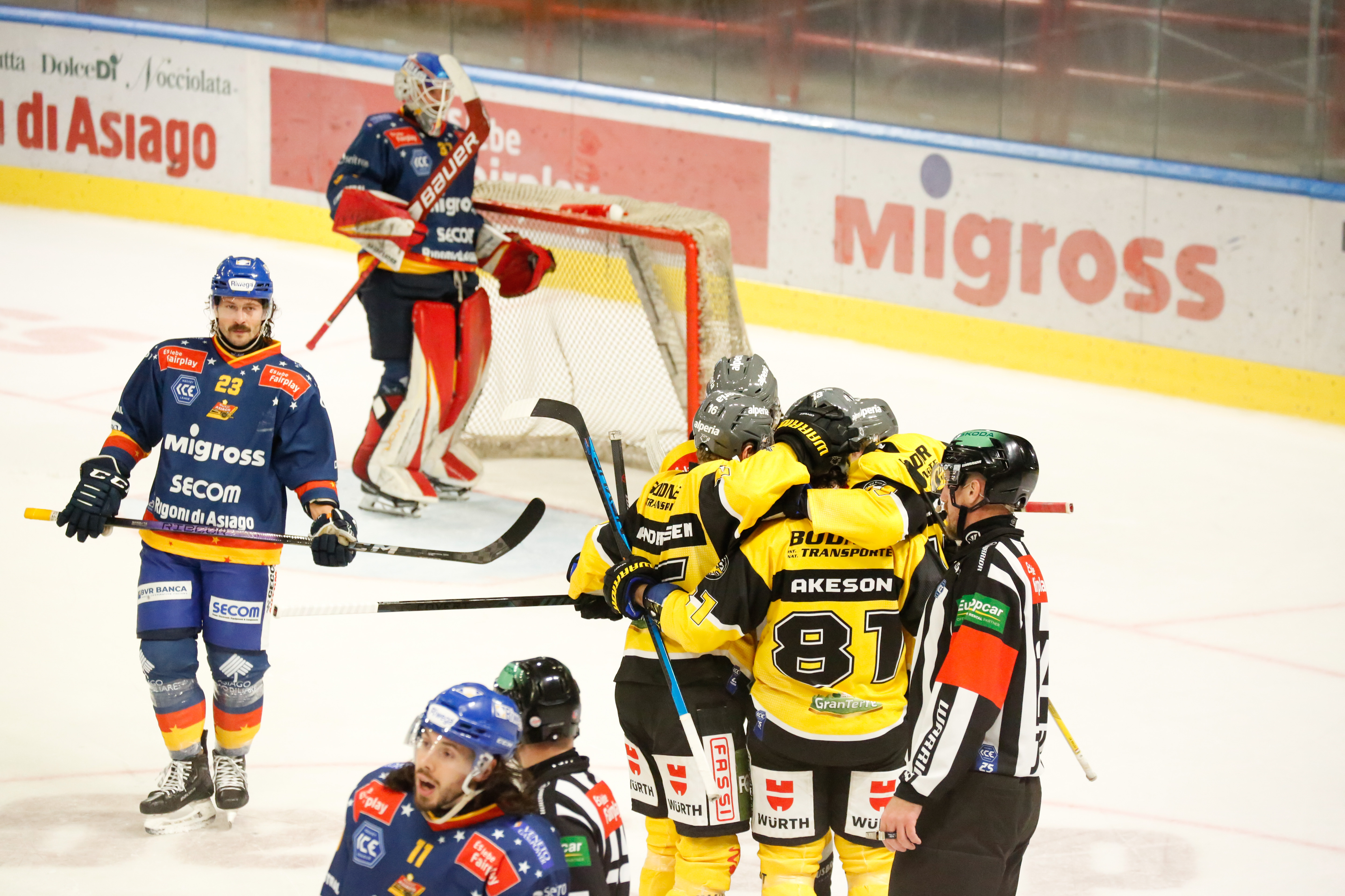 PH-ASIAGOHOCKEY-HCP-goal-celly