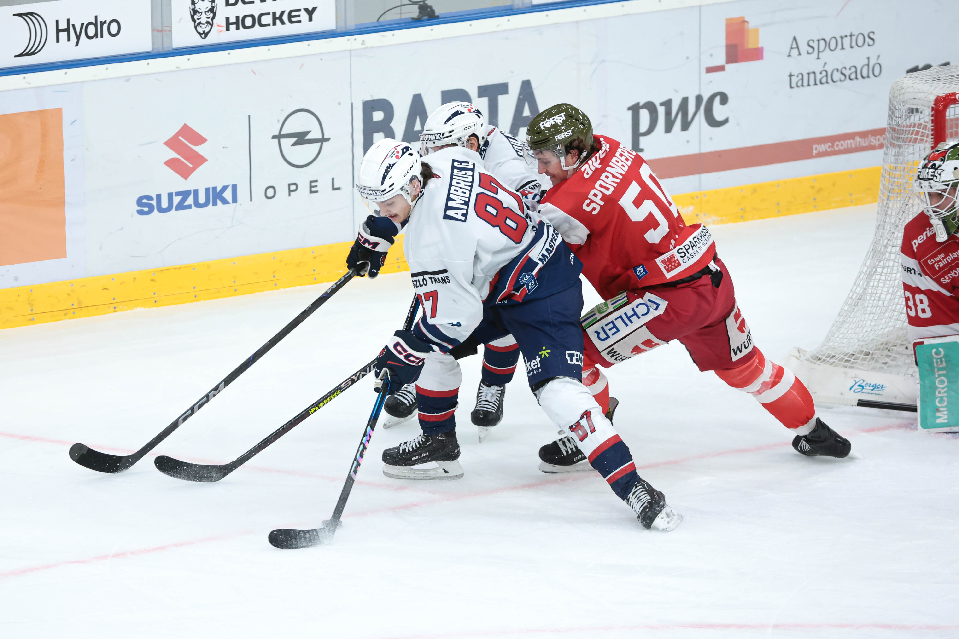 PH-FEHERVARAV19-Action-photo (2)