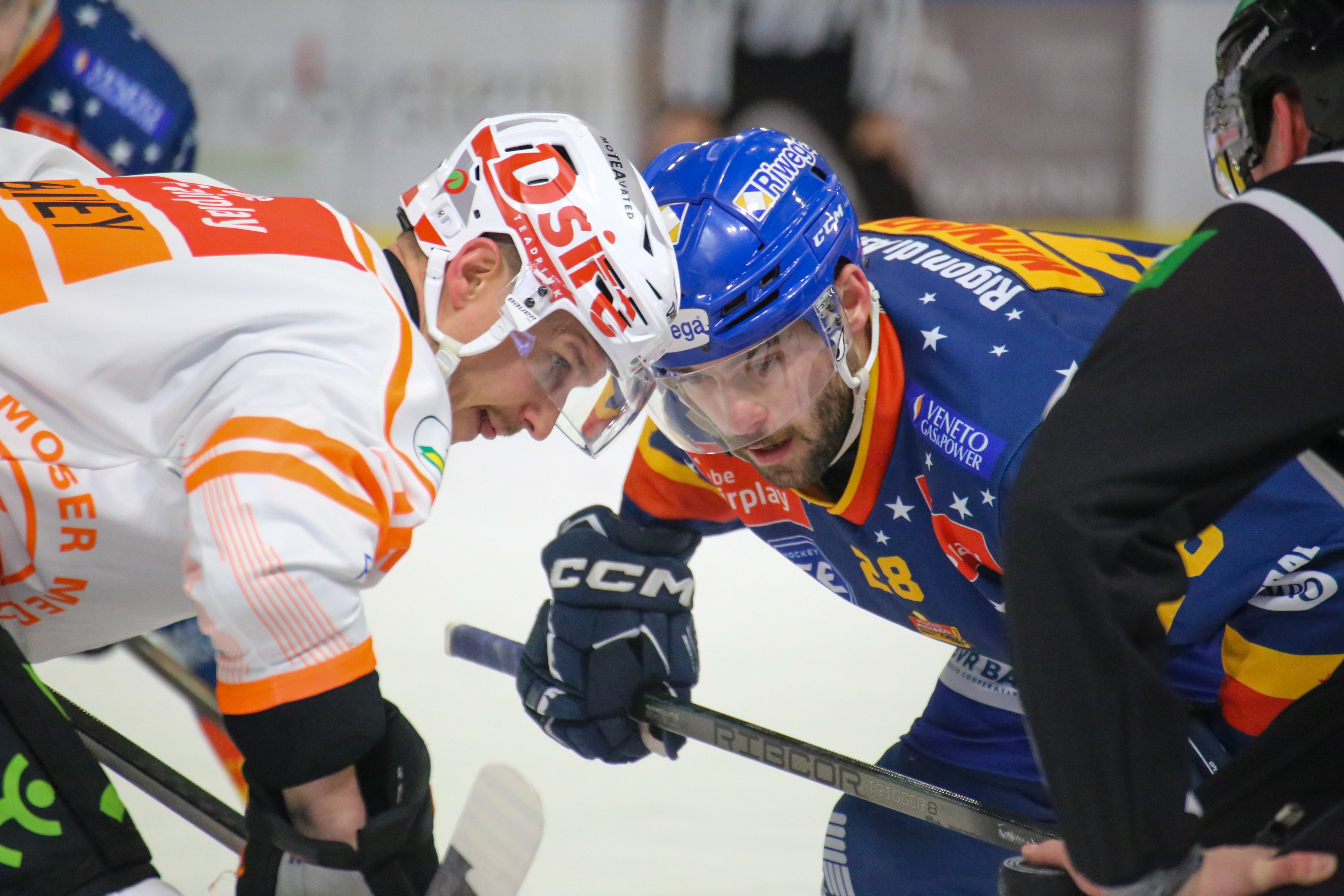 PH-ASIAGOHOCKEY-Gameplay (1)