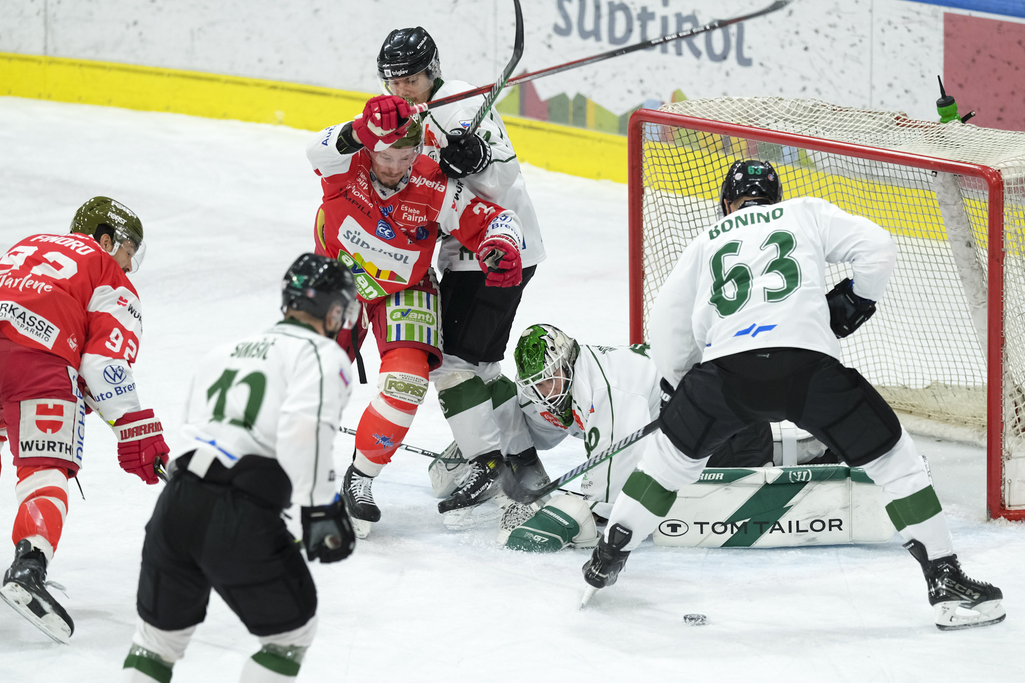 PH-HCBFOXES-HCB-vs-OLL-3