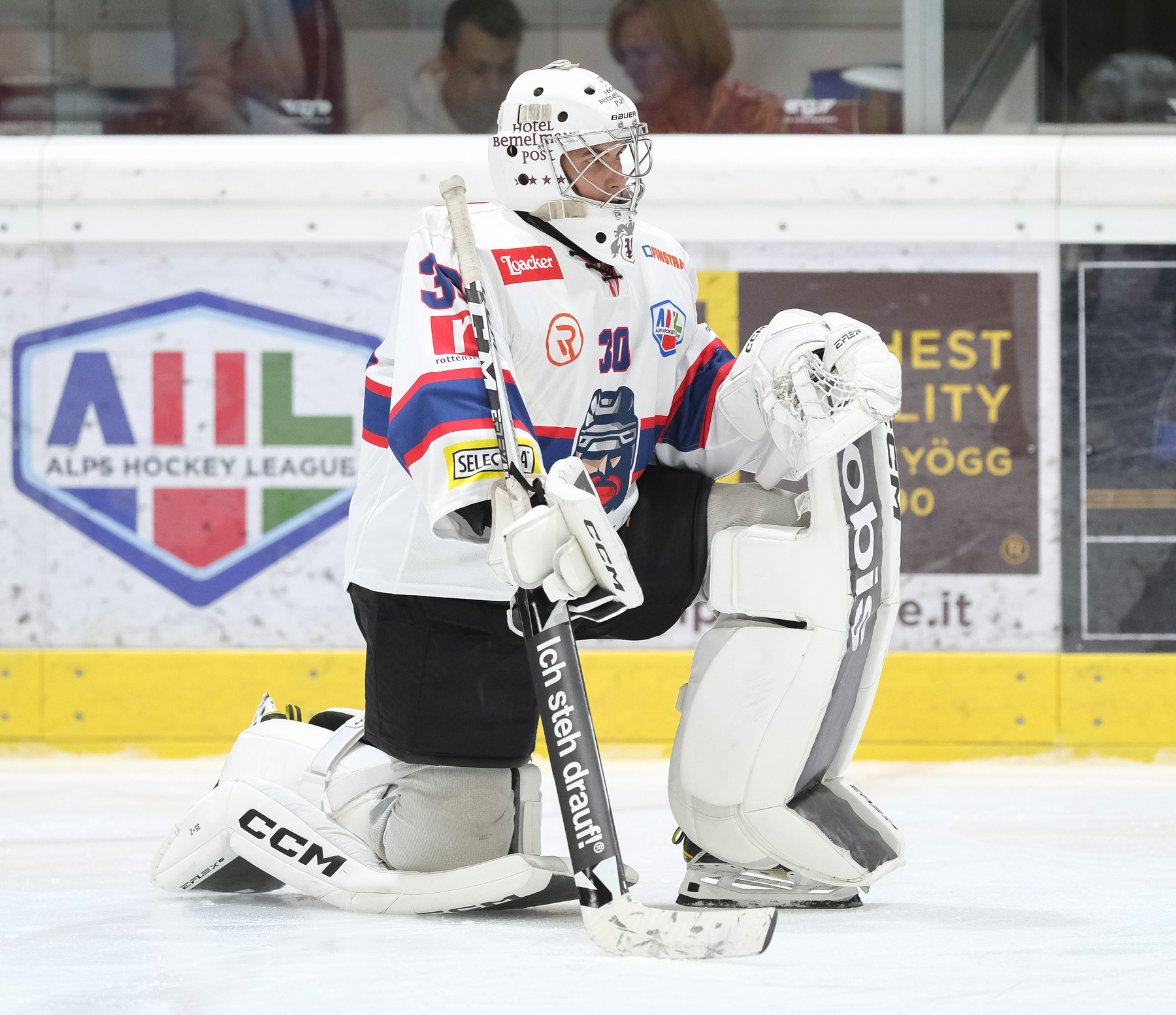 ICE HOCKEY 2024/25