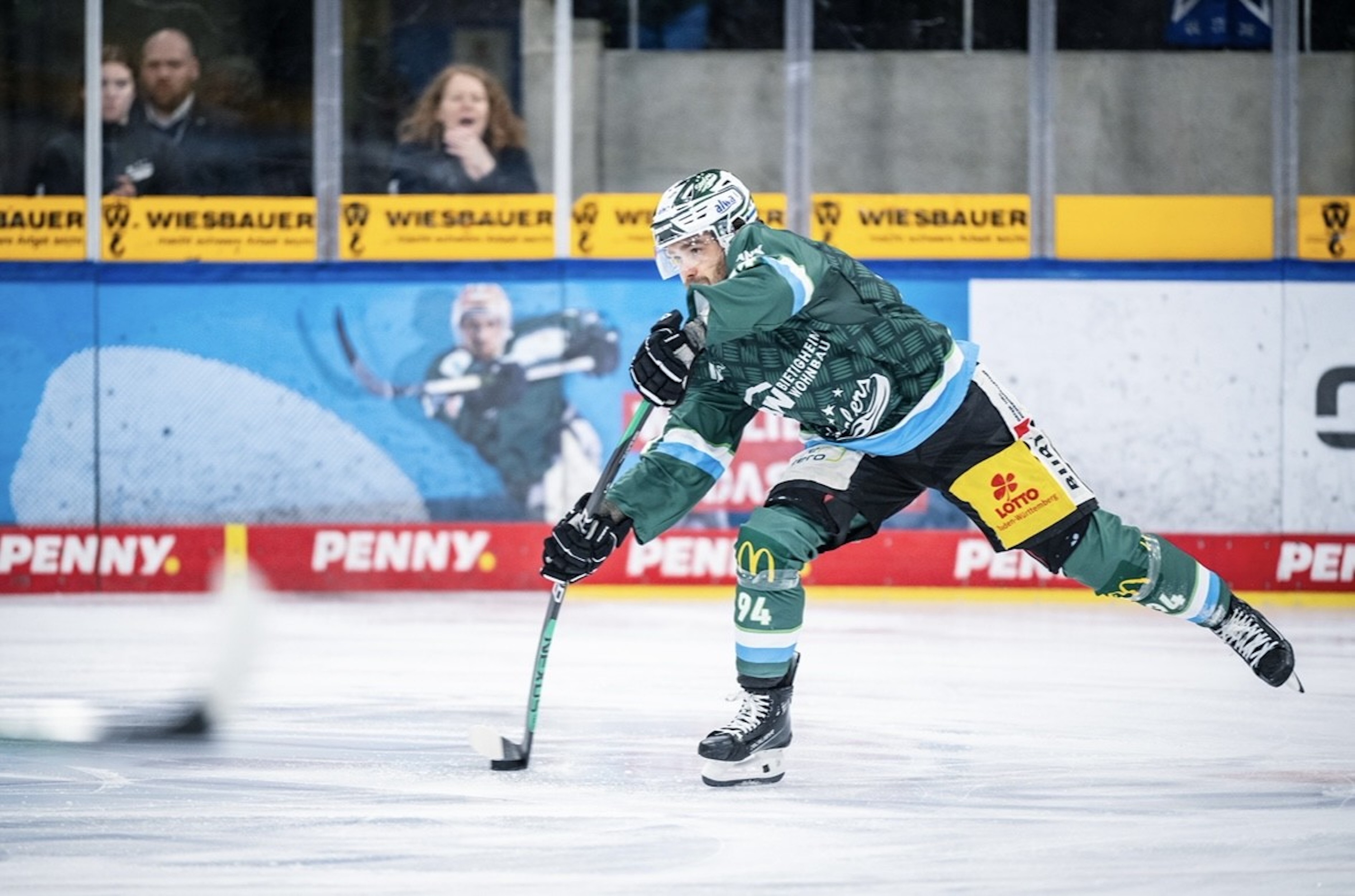 Welychka_Brett_2_Rittner_Buam_SkyAlps_Credits_Bietigheim_Steelers